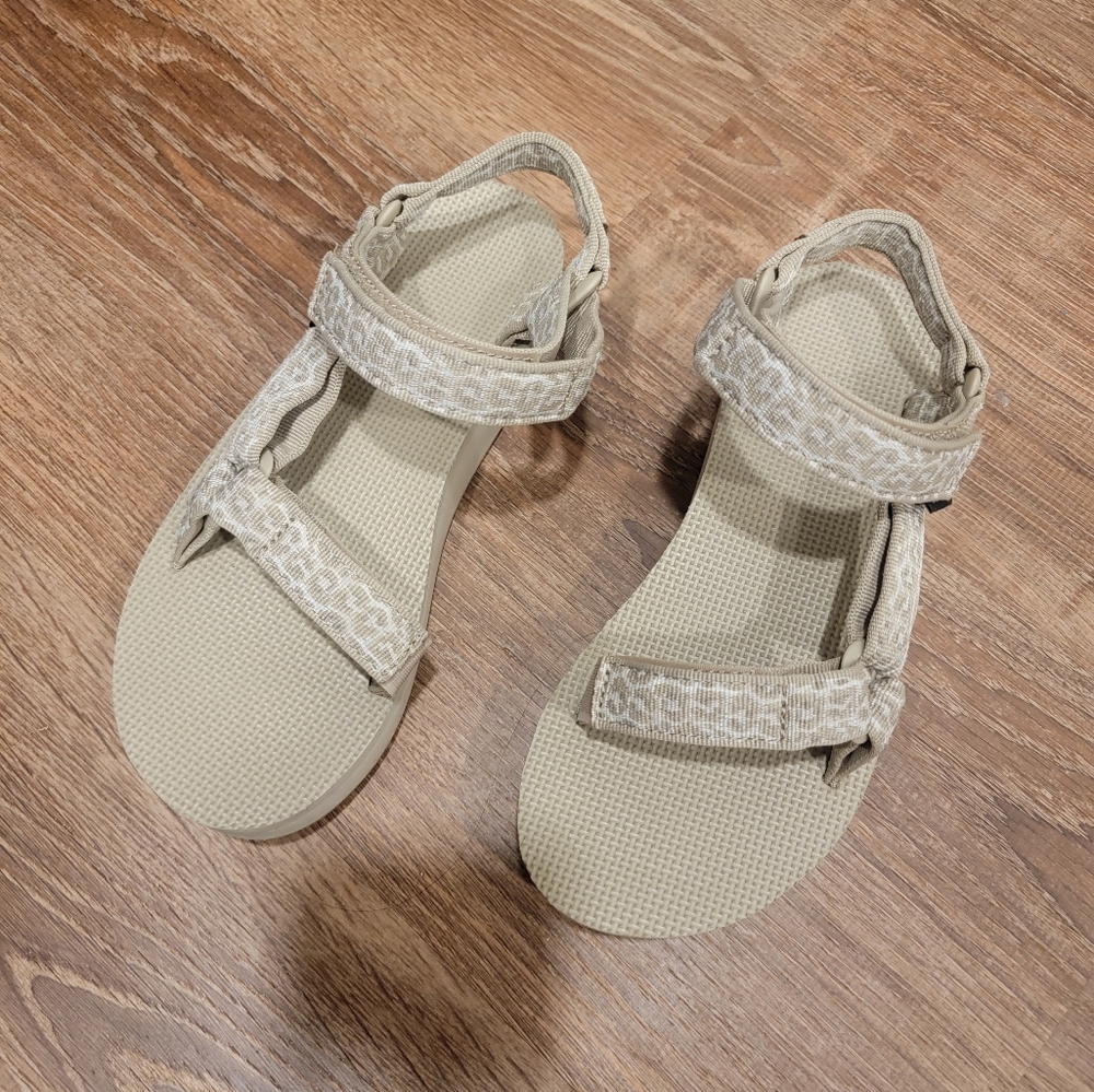 Teva Sandal